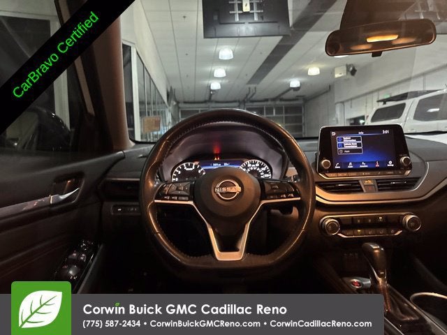 2023 Nissan Altima SR FWD