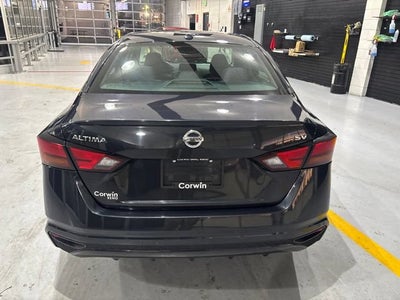 2022 Nissan Altima 2.5 SV