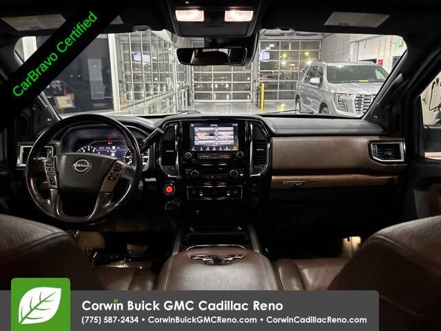 2023 Nissan TITAN Crew Cab Platinum Reserve 4x4
