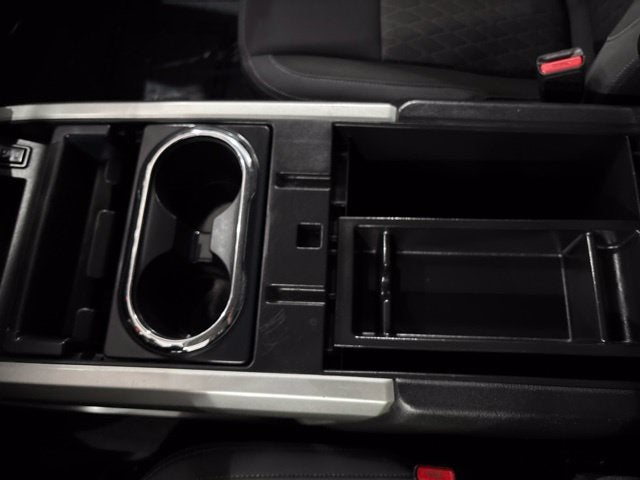 2021 Nissan TITAN Crew Cab SV 4x4