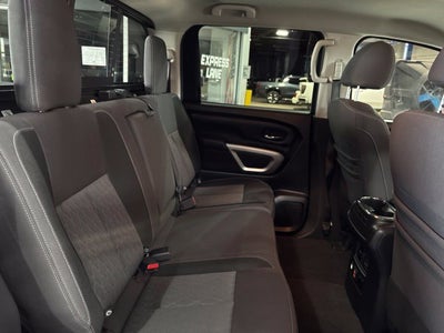 2021 Nissan TITAN Crew Cab SV 4x4