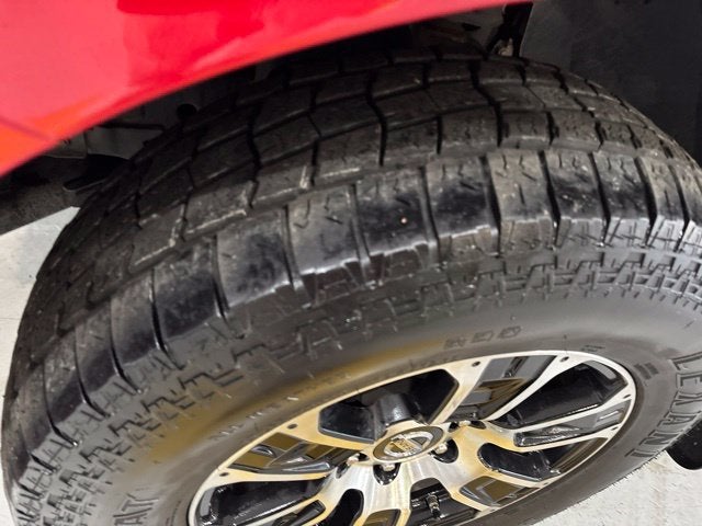 2021 Nissan TITAN Crew Cab SV 4x4