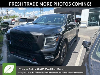 2021 Nissan TITAN Crew Cab PRO-4X 4x4