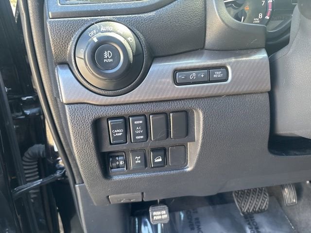 2021 Nissan TITAN Crew Cab PRO-4X 4x4