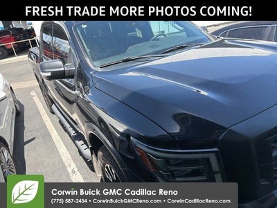 2021 Nissan TITAN Crew Cab PRO-4X 4x4