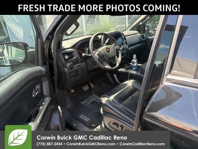 2021 Nissan TITAN Crew Cab PRO-4X 4x4