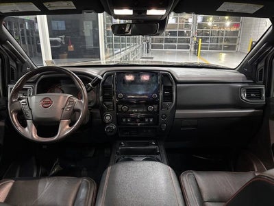 2023 Nissan TITAN Crew Cab PRO-4X 4x4