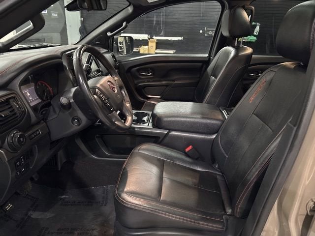 2023 Nissan TITAN Crew Cab PRO-4X 4x4