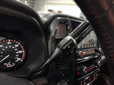 2023 Nissan TITAN Crew Cab PRO-4X 4x4