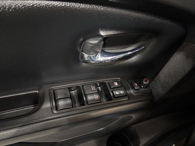 2023 Nissan TITAN Crew Cab PRO-4X 4x4