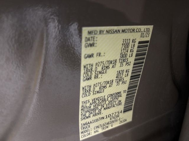 2023 Nissan TITAN Crew Cab PRO-4X 4x4