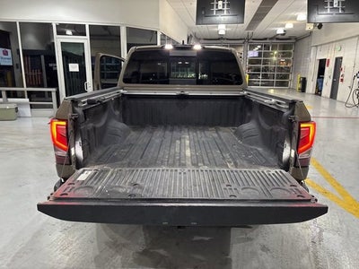 2023 Nissan TITAN Crew Cab PRO-4X 4x4