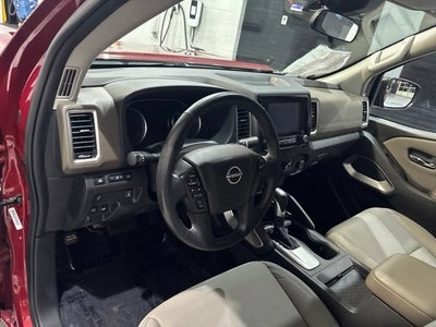 2022 Nissan Frontier Crew Cab SV 4x4