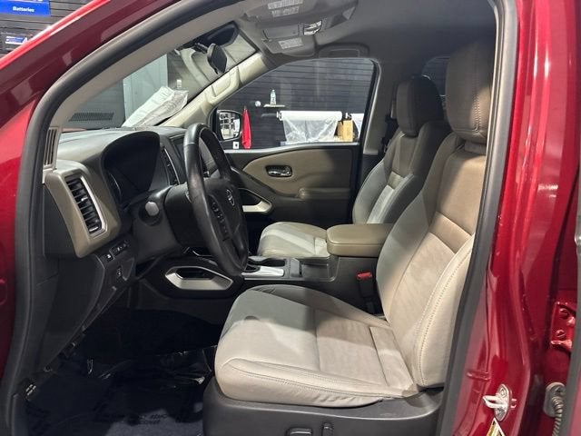 2022 Nissan Frontier Crew Cab SV 4x4