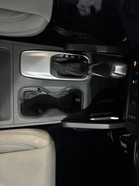 2022 Nissan Frontier Crew Cab SV 4x4