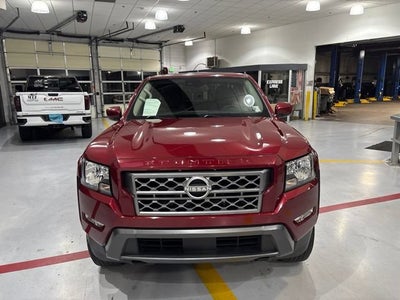 2022 Nissan Frontier Crew Cab SV 4x4
