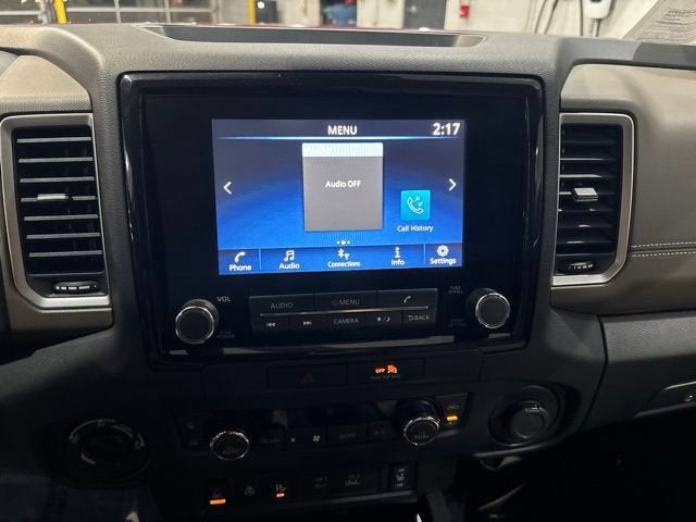 2022 Nissan Frontier Crew Cab SV 4x4