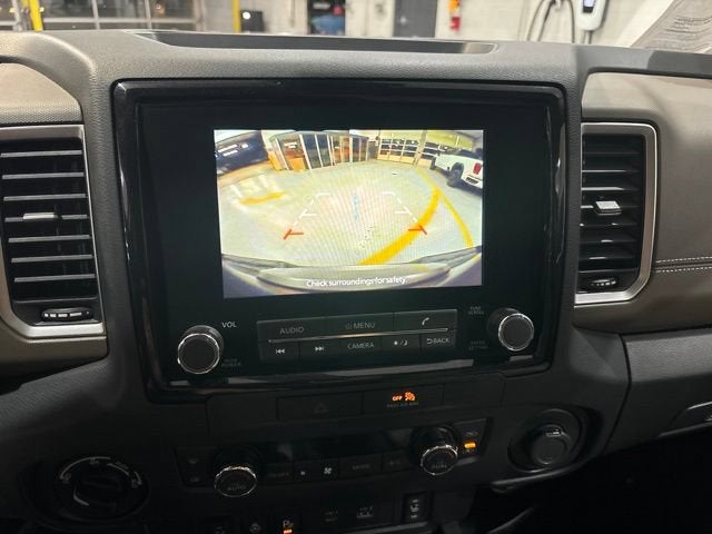 2022 Nissan Frontier Crew Cab SV 4x4