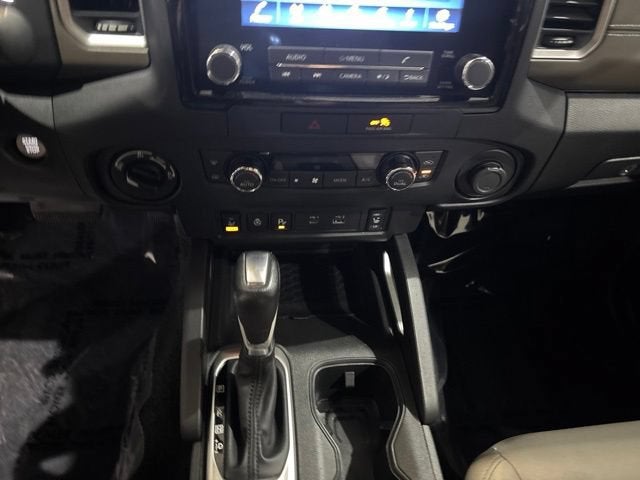 2022 Nissan Frontier Crew Cab SV 4x4