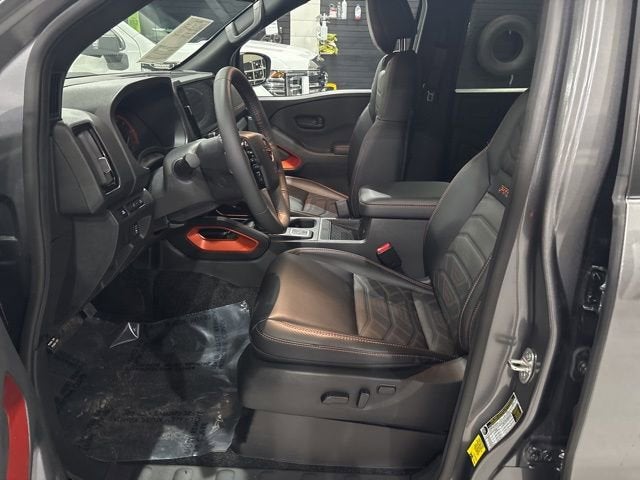 2026 Nissan Frontier Crew Cab PRO-4X 4x4