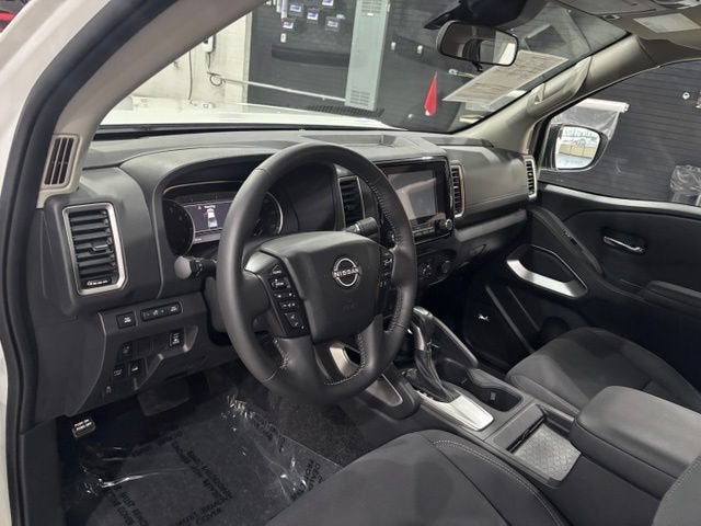 2024 Nissan Frontier Crew Cab Long Bed SV 4x4