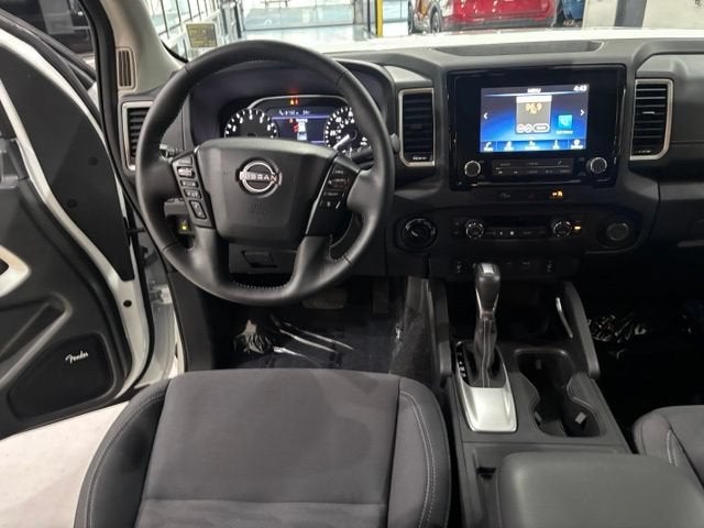 2024 Nissan Frontier Crew Cab Long Bed SV 4x4