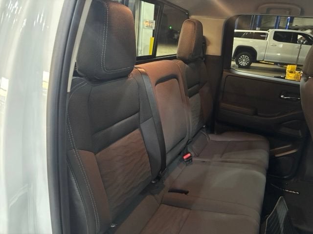 2024 Nissan Frontier Crew Cab Long Bed SV 4x4