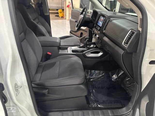 2024 Nissan Frontier Crew Cab Long Bed SV 4x4