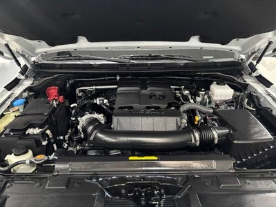 2024 Nissan Frontier Crew Cab Long Bed SV 4x4