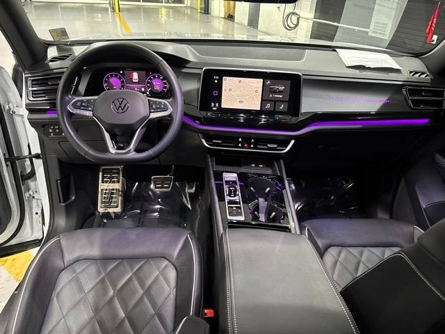 2026 Volkswagen Atlas Cross Sport SEL Premium R-Line