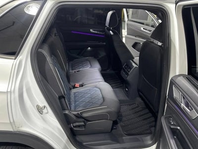 2026 Volkswagen Atlas Cross Sport SEL Premium R-Line