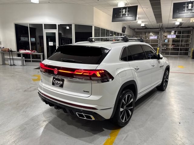 2026 Volkswagen Atlas Cross Sport SEL Premium R-Line