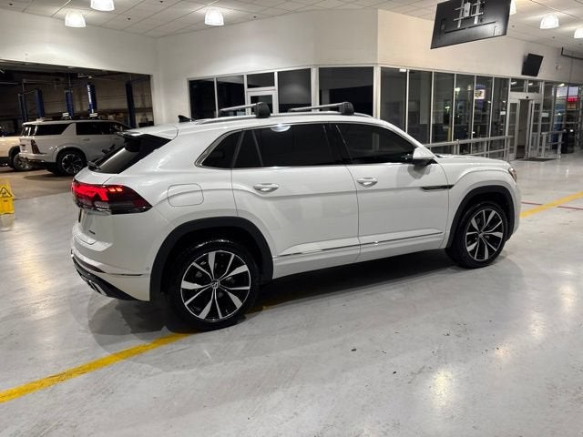 2026 Volkswagen Atlas Cross Sport SEL Premium R-Line