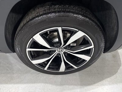 2025 Volkswagen Atlas 2.0T SEL Premium R-Line