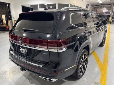 2025 Volkswagen Atlas 2.0T SEL Premium R-Line
