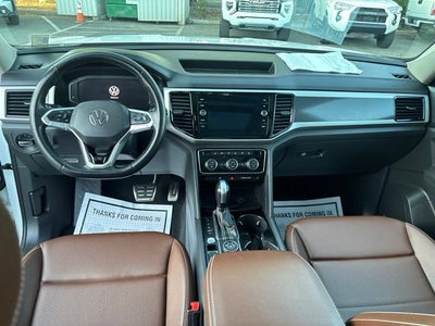 2023 Volkswagen Atlas 3.6L V6 SEL R-Line Black