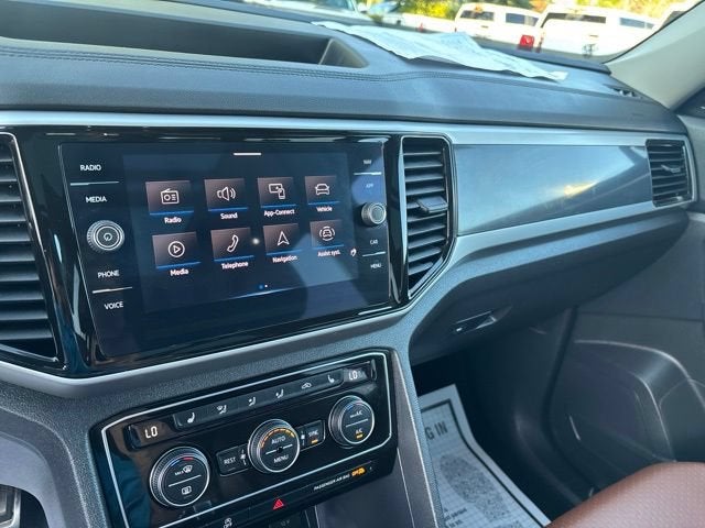 2023 Volkswagen Atlas 3.6L V6 SEL R-Line Black