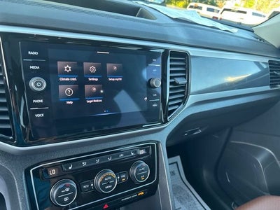 2023 Volkswagen Atlas 3.6L V6 SEL R-Line Black