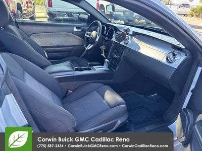 2006 Ford Mustang Standard