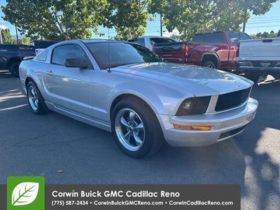 2006 Ford Mustang Standard