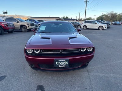 2020 Dodge Challenger SXT