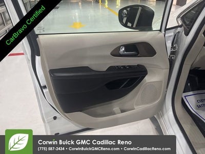 2021 Chrysler Voyager LXI