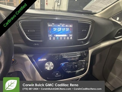 2021 Chrysler Voyager LXI