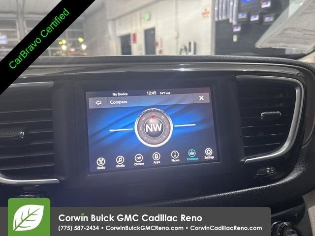 2021 Chrysler Voyager LXI