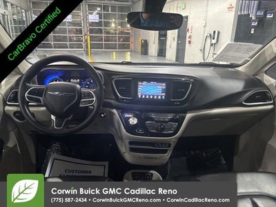 2021 Chrysler Voyager LXI