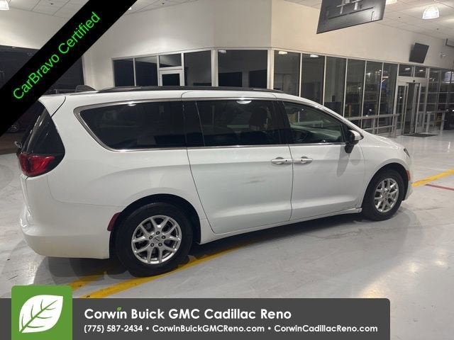 2021 Chrysler Voyager LXI