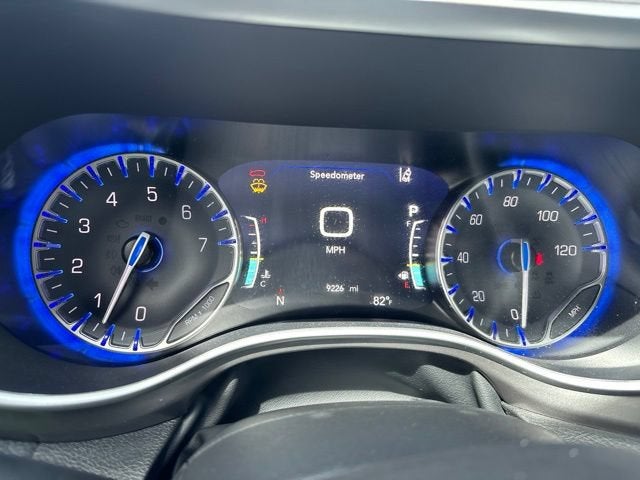 2026 Chrysler Pacifica Select AWD