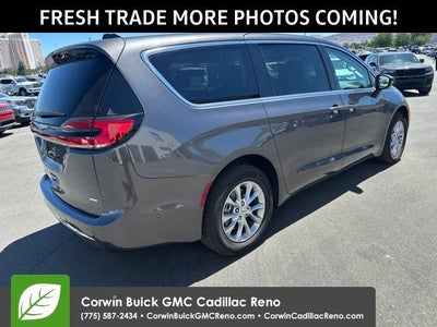 2023 Chrysler Pacifica Touring L AWD