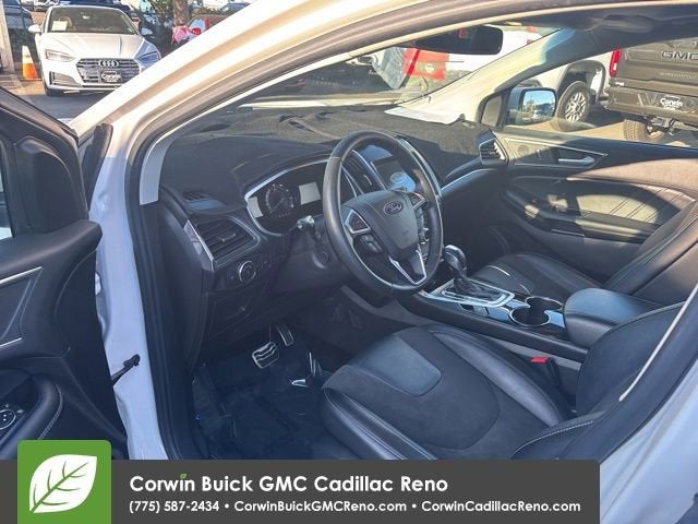 2017 Ford Edge Sport