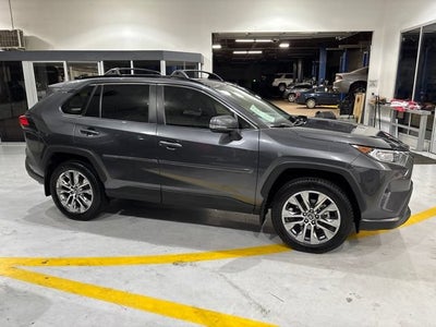 2020 Toyota RAV4 XLE Premium